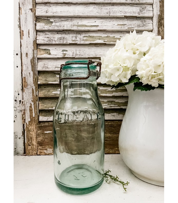 Antique French L' Ideale bottle - Shapely, 1.5L 